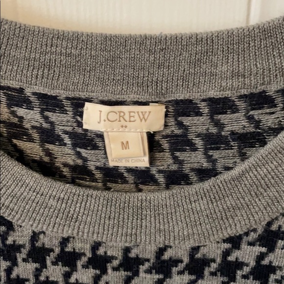 J crew sweater size M Navy and Grey - Picture 2 of 3